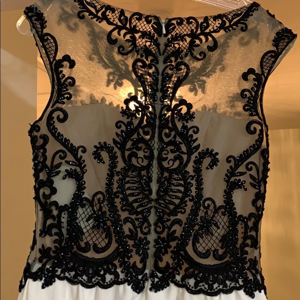 Ed Young Holiday Dress - Picture 4 of 6